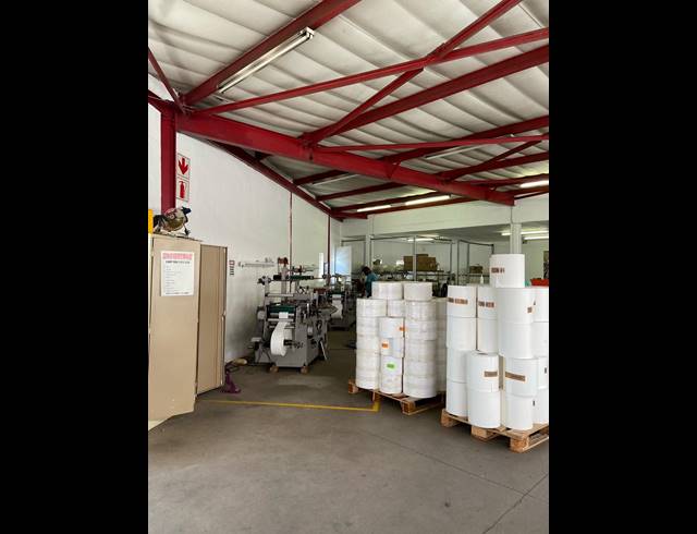425M² WAREHOUSE TO LET IN RANDBURG CENTRAL